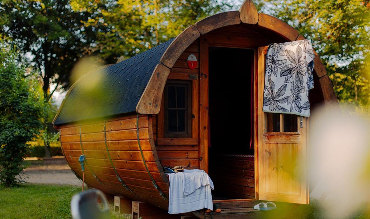 AZUR Camping Schwäbische Alb Sonnenbühl Exterior foto
